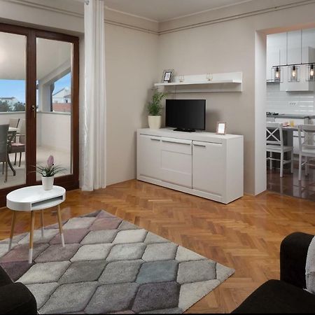 Apartments Sasha Pula Luaran gambar