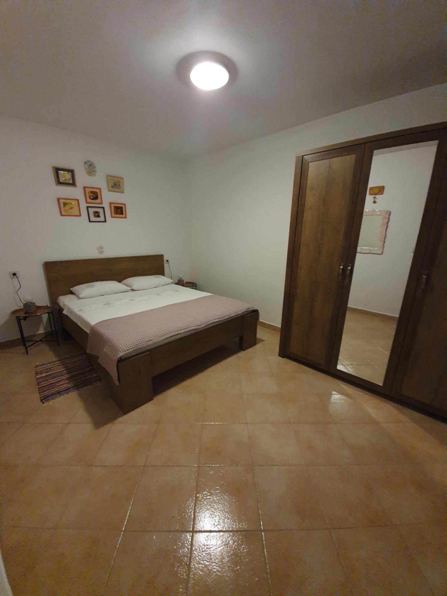 Apartments Sasha Pula Bilik gambar