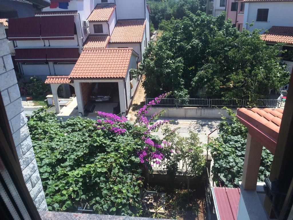 Apartments Sasha Pula Luaran gambar
